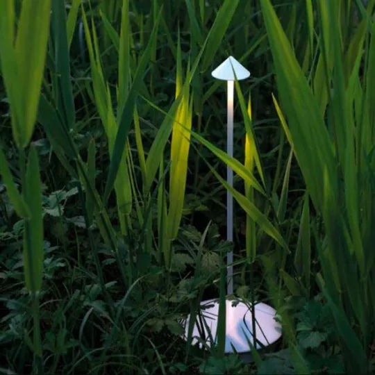 Lampa ogrodowa LunaSpike™ (bezprzewodowa i wodoodporna)